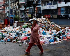 In Nepal&#039;s capital, piles of garbage put off tourists and residents