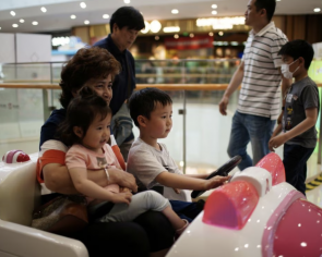 Chinese government advisers come up with over 20 ways to boost birth rate